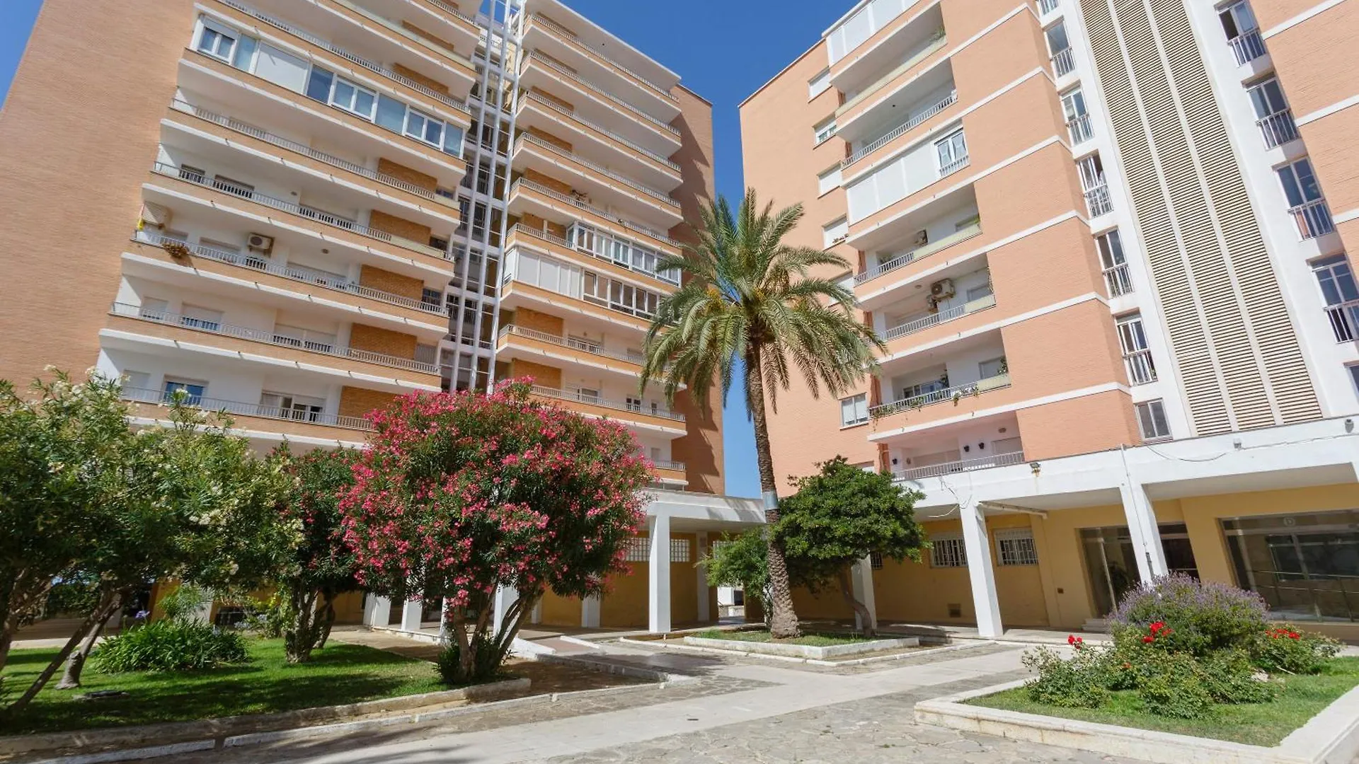 Oceano Family Home Free Parking By Cadiz4Rentals 0*, Cadiz Spain